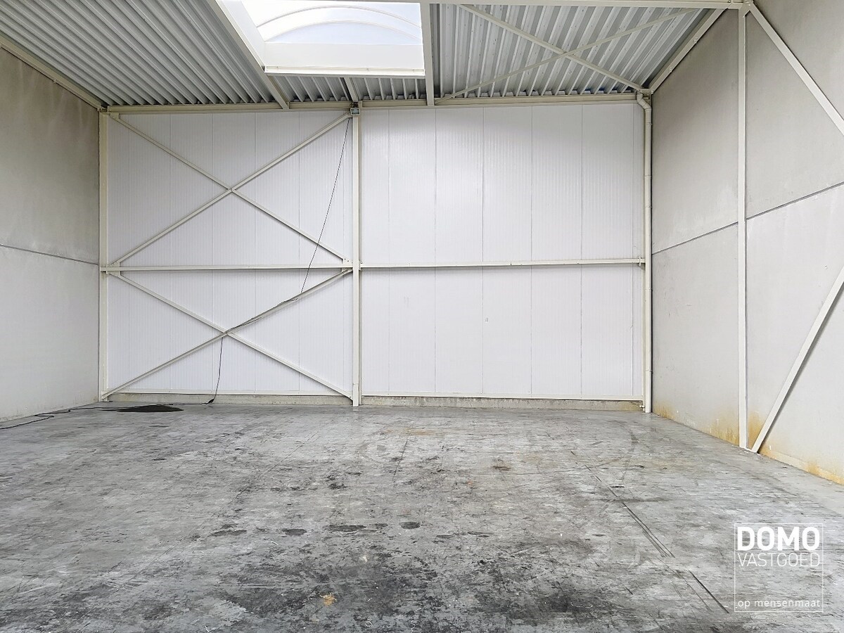 Gunstig gelegen KMO-unit gelegen op het bedrijvenpark LAAR 26 te Lummen - 210m² 
