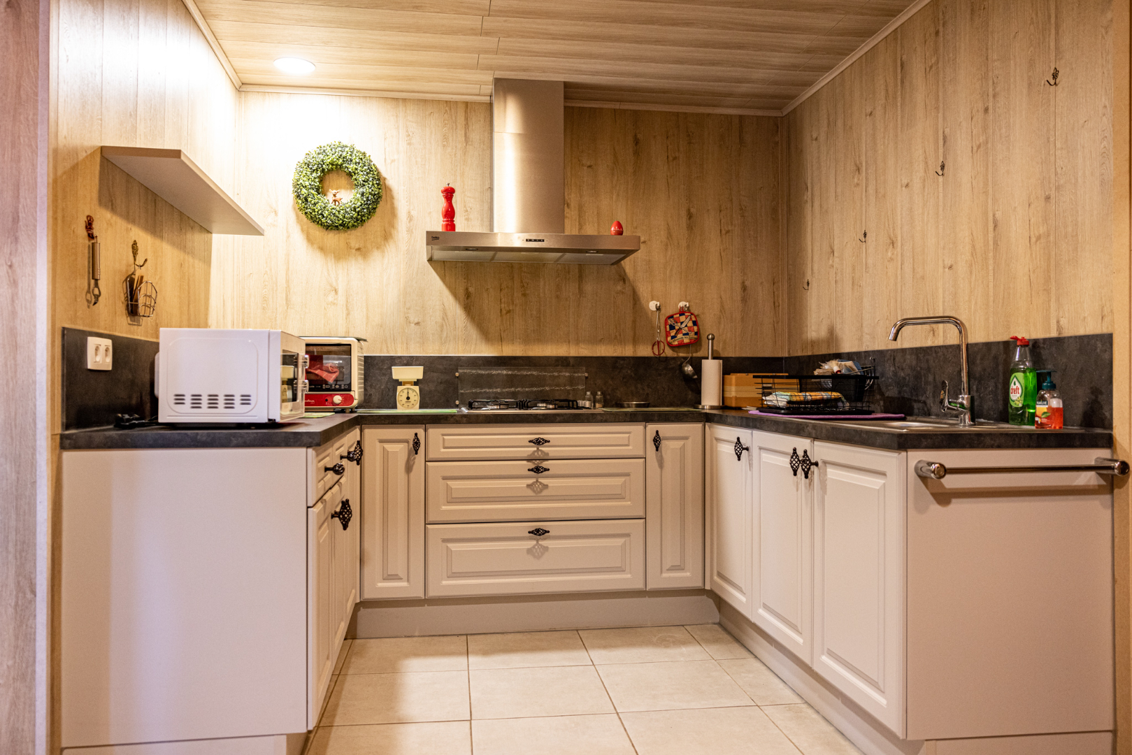 Gerenoveerde woning met 3 slpks, tuin en zicht op de weilanden 