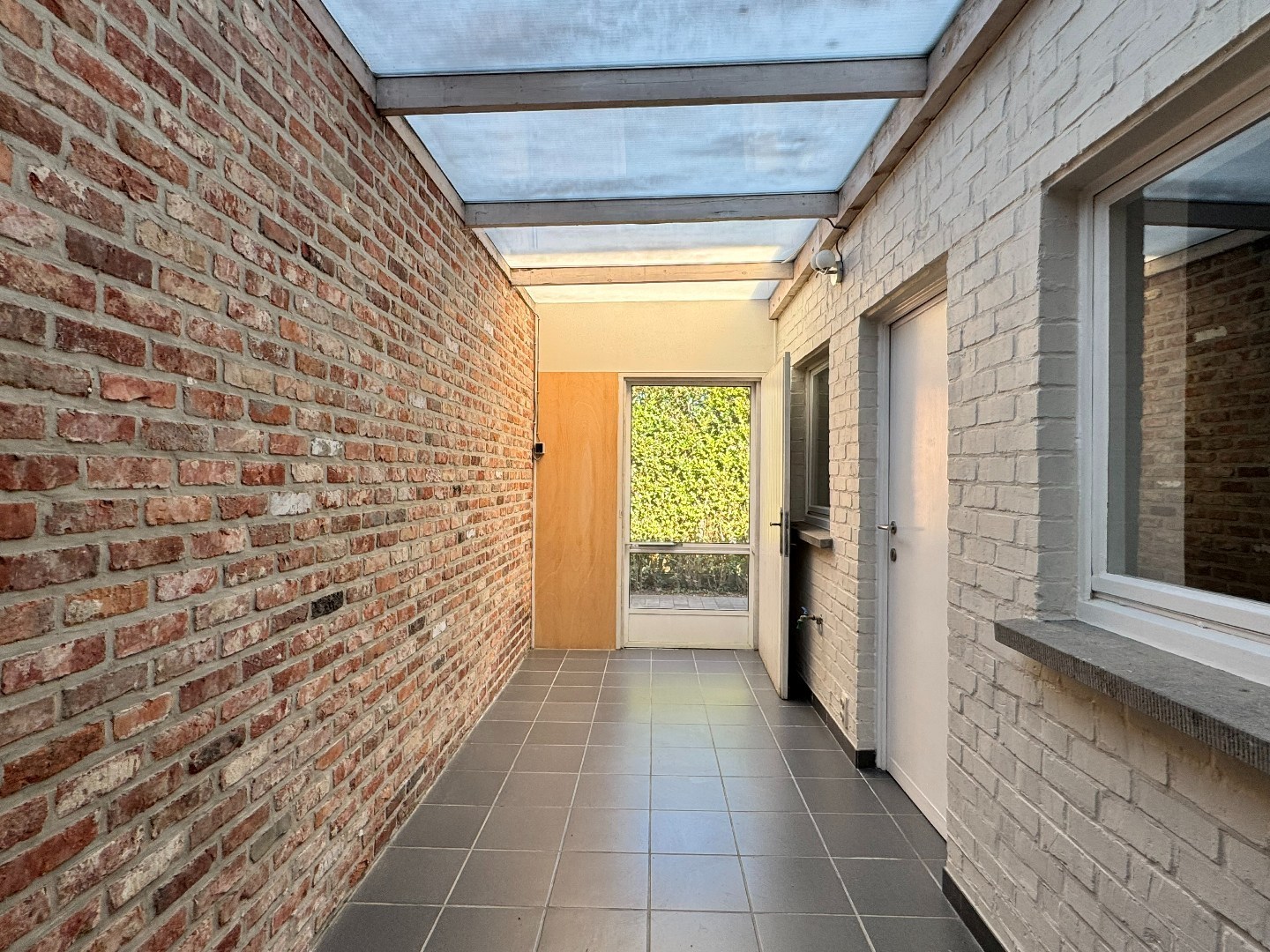 Mooie woning met potentieel als kangoeroewoning of praktijkruimte 