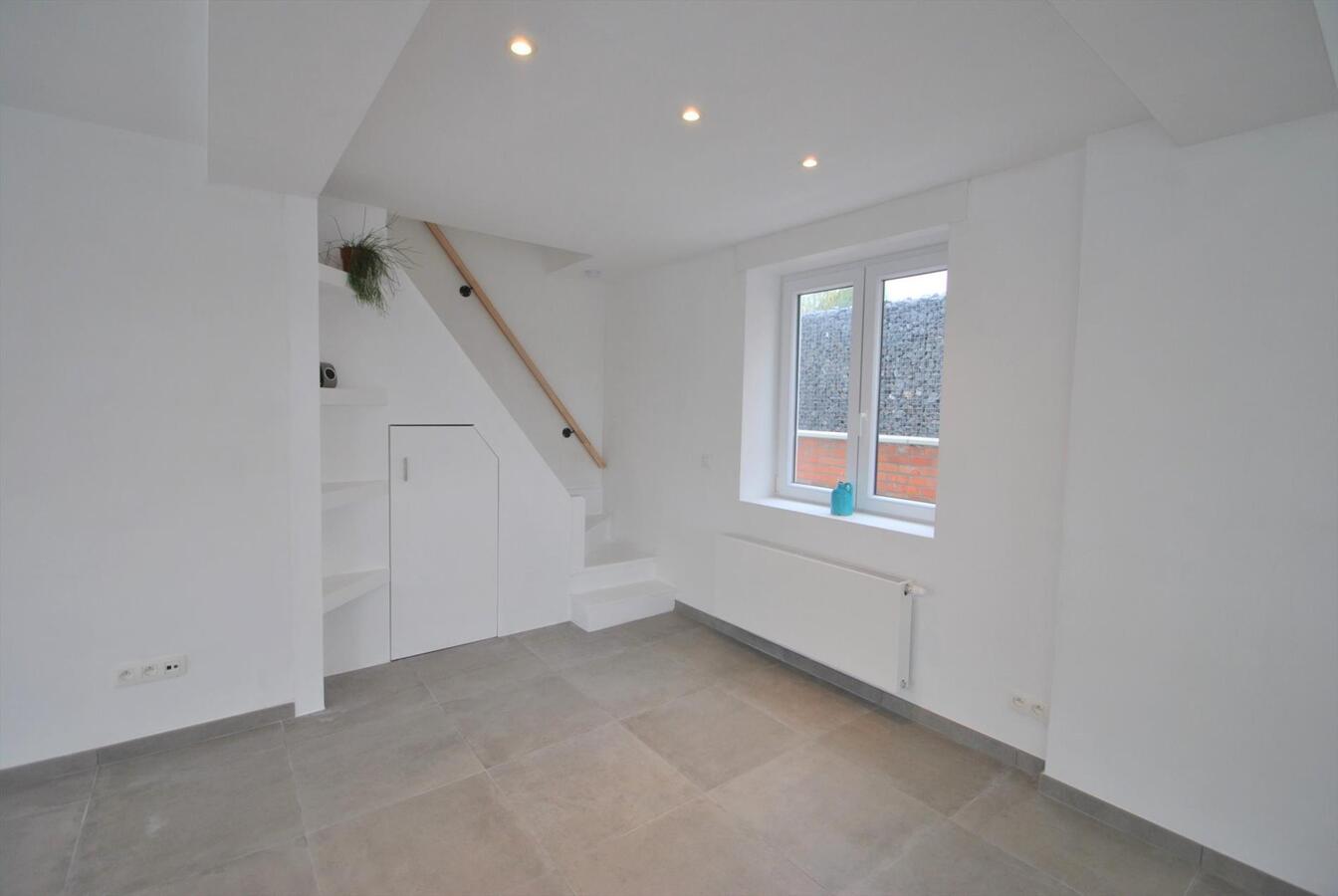 Landelijk gelegen vrijstaande woning met 4 slaapkamers 