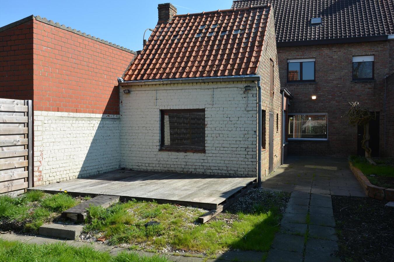 Ruime centraal gelegen rijwoning 