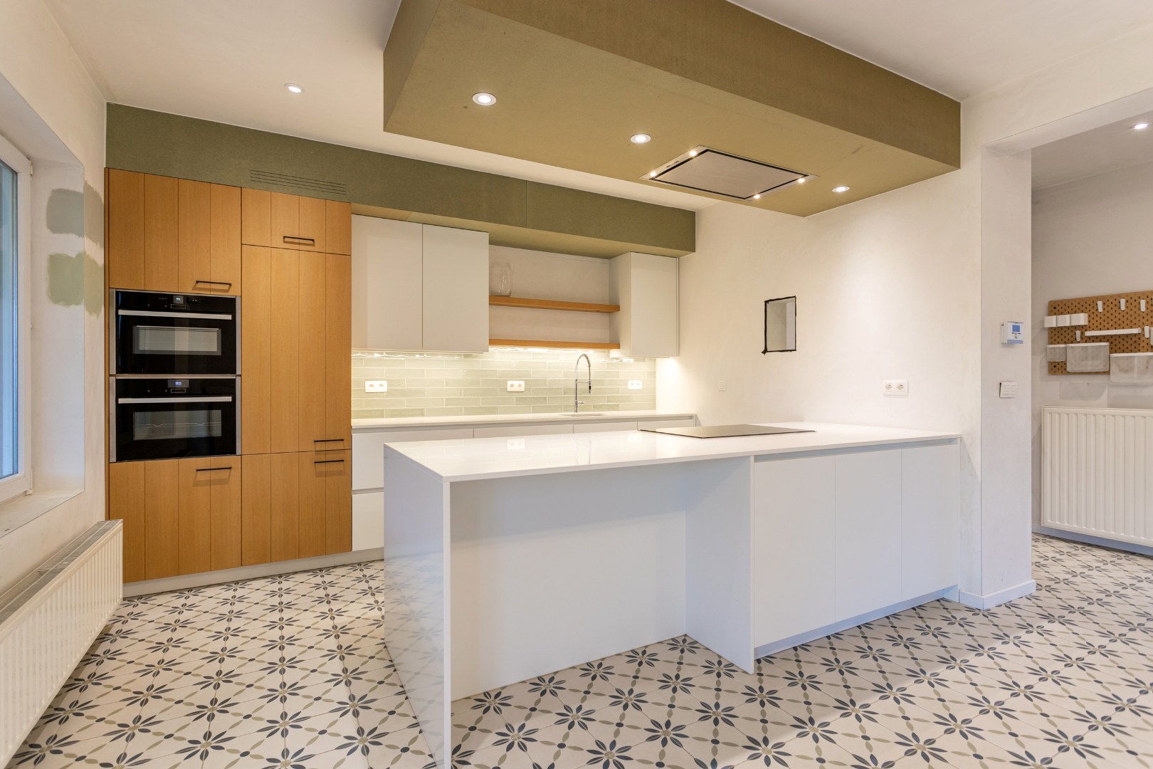 Instapklare woning met 4 slpk op perceel van 5a 45ca 