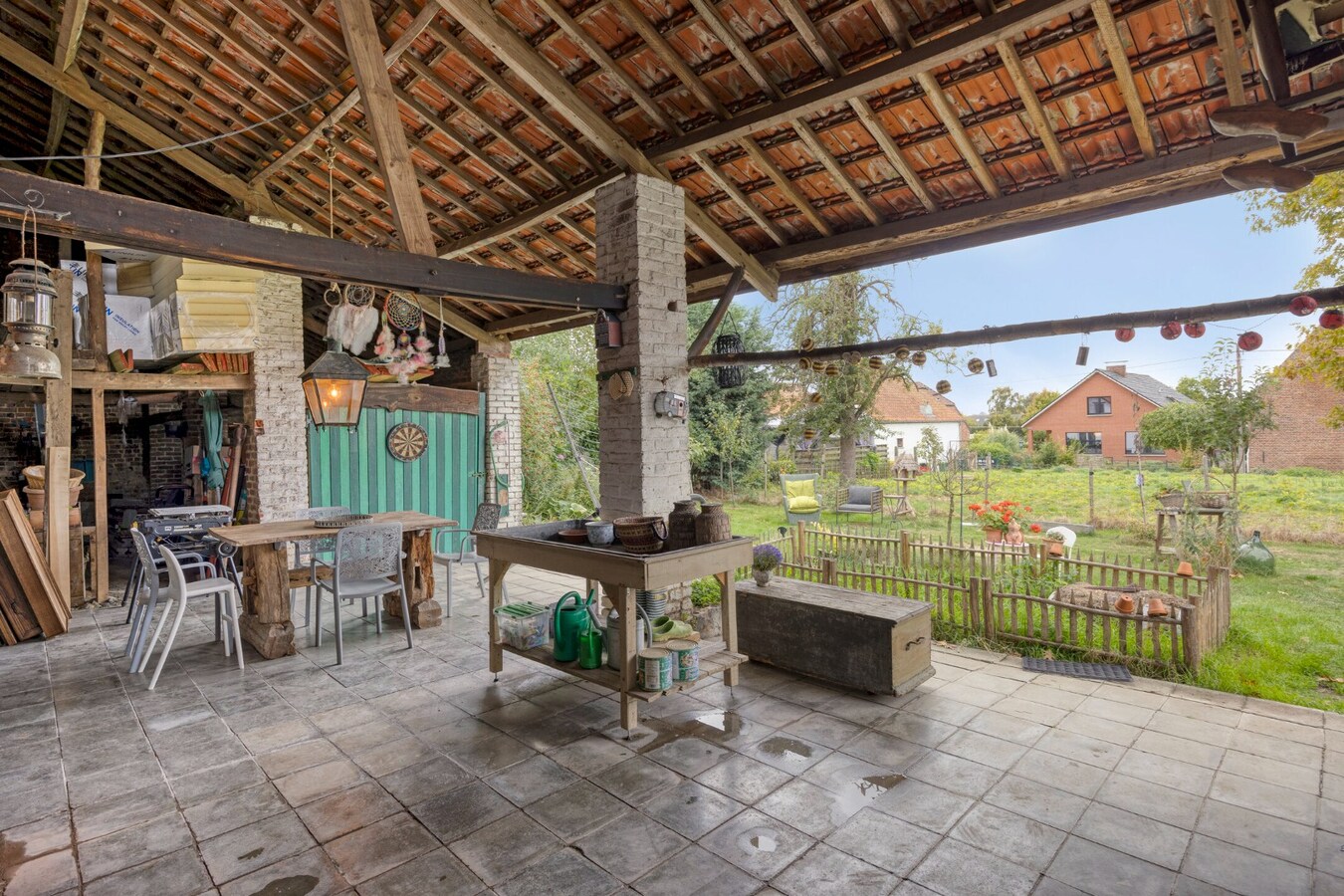 HOEVE in Hoegaarden met 5 slaapkamers (Kangoeroewoning) 