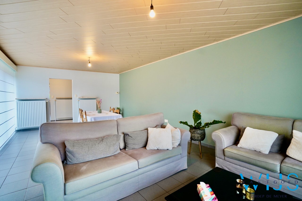 Woonhuis met 6 slaapkamers op TOPlocatie te EVERGEM ! 