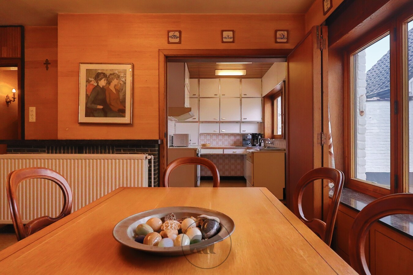 Woning met karakter en uitzicht op de velden nabij centrum Aalst 