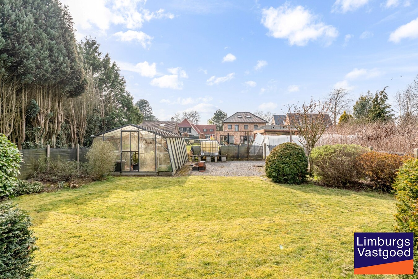 HOB in Kuringen, 3 slpk, losstaande garage, 7a02ca 