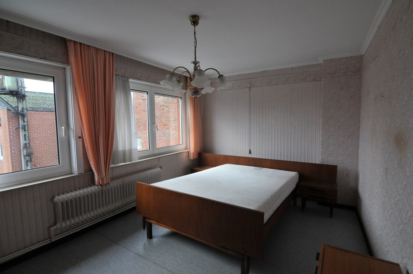 Woning 3 slaapkamers en garage 