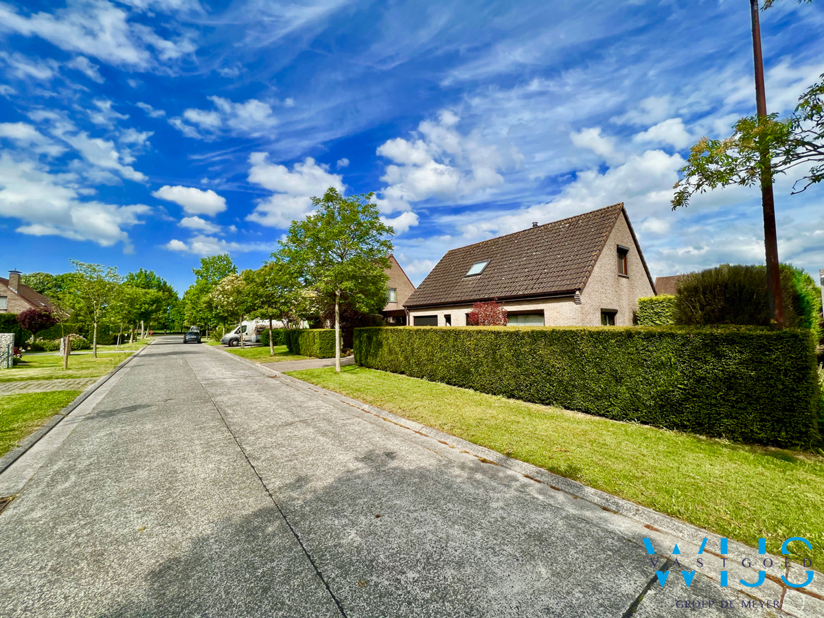 Enorm rustig &amp; goed gelegen woonhuis te Ertvelde ! 