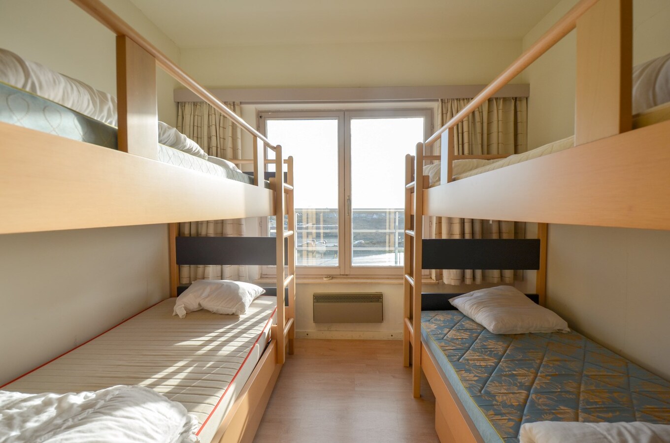 Zonnig hoekappartement met prachtig zeezicht in Res. Den Oever! 