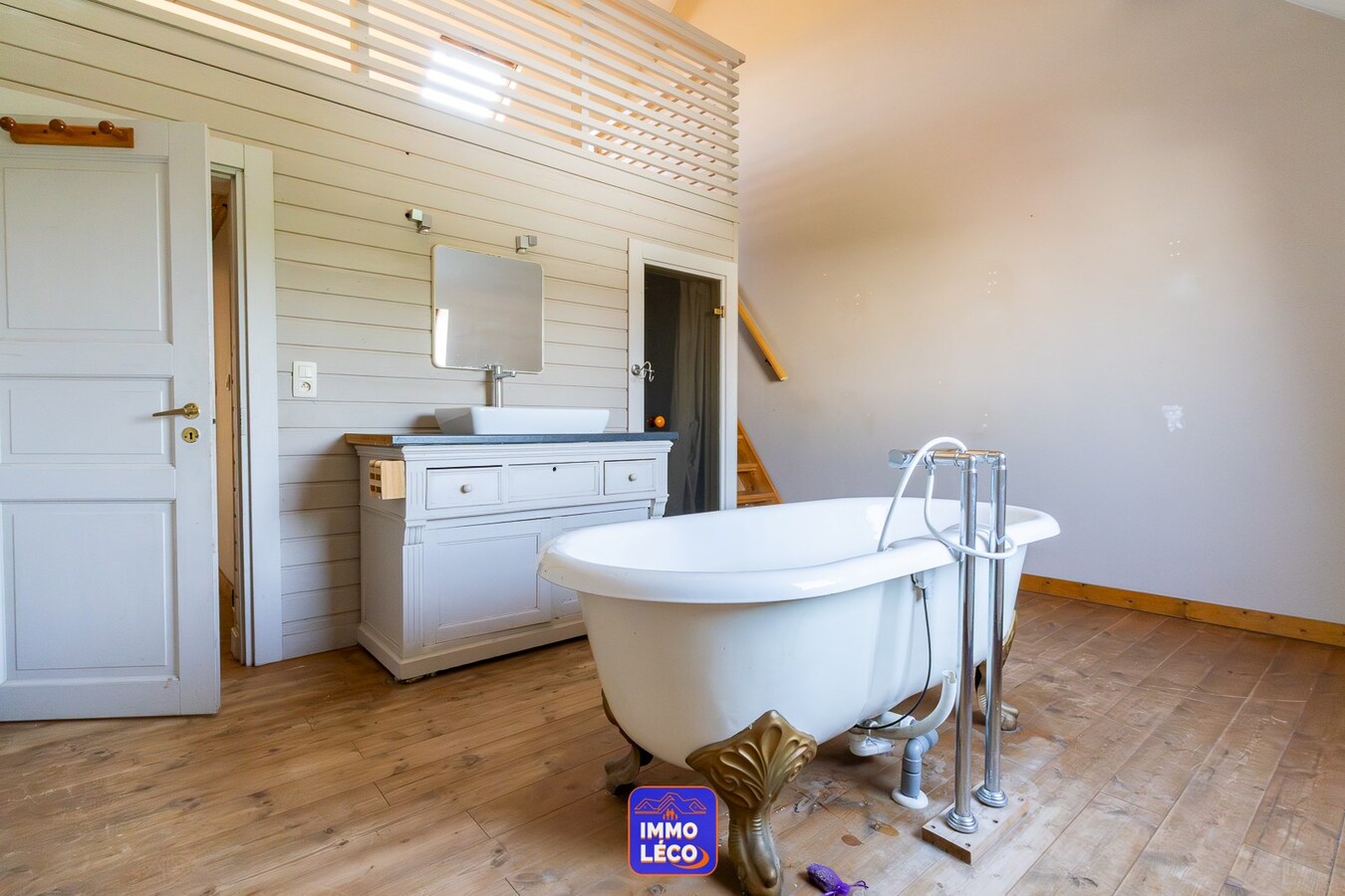 Maison rénovée dans une rue calme avec jardin de +/- 270m². 