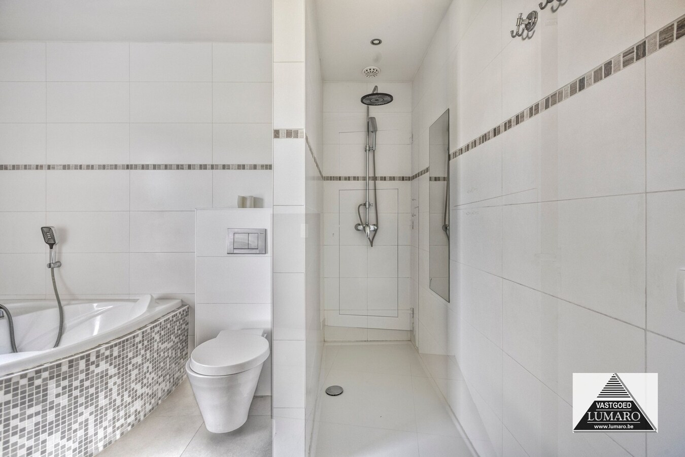 Vrijstaande woning voor gelijkvloers wonen! 