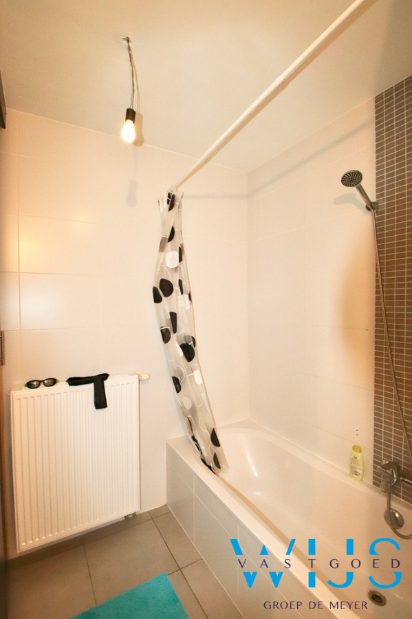 Leuk 2 slaapkamerappartement met staanplaats te ERTVELDE / RIEME ! 