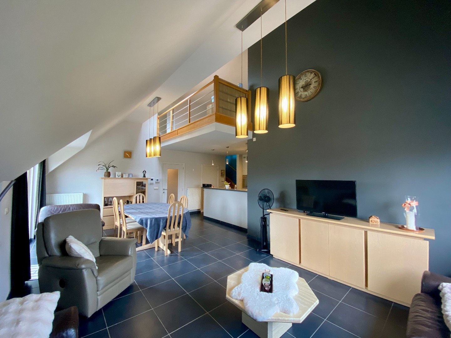 Royaal duplex appartement met 3 slaapkamers en garage nabij centrum Zulte! 