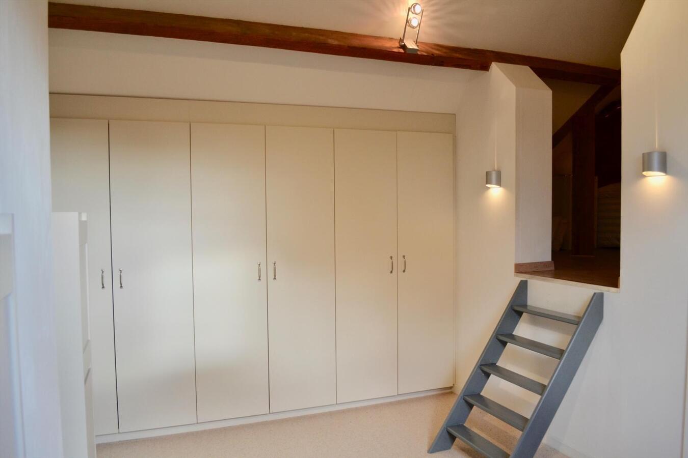 Idyllische hoeve met 7 paardenstallen op ca. 2,25 Ha te Klerken (Houthulst) 