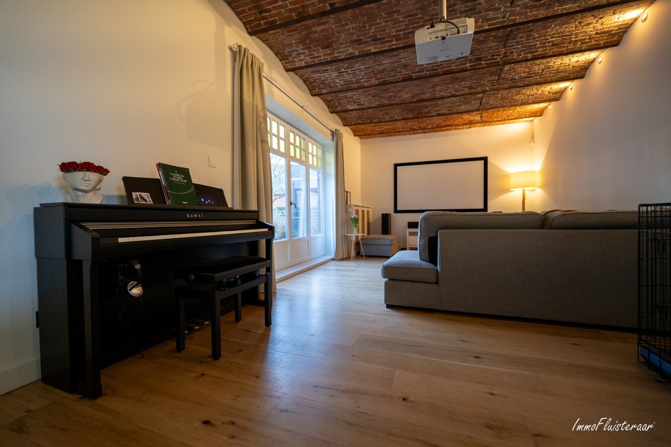 Karakteristieke villa met paardenaccommodatie op ca. 9.680 m2 te Tisselt (Willebroek) 