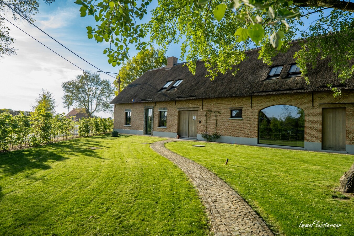 Rustig gelegen, luxueuze villa op ca. 1,5 ha te Herenthout BEZOEKMOMENT 6 JUNI 