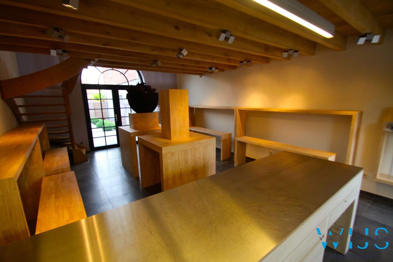 Buitenkans! Winkelruimte centrum Ertvelde 