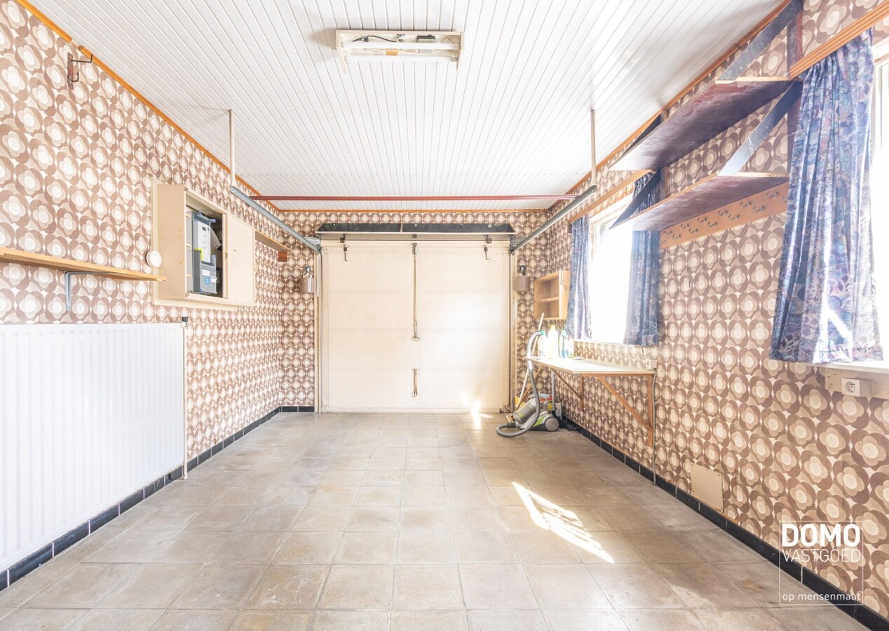 RUIME GELIJKVLOERSE WONING OP EEN PERCEEL VAN 12A 80CA MET 3 SLAAPKAMERS, EN GARAGE TE BOEKT (HEUSDEN-ZOLDER) 