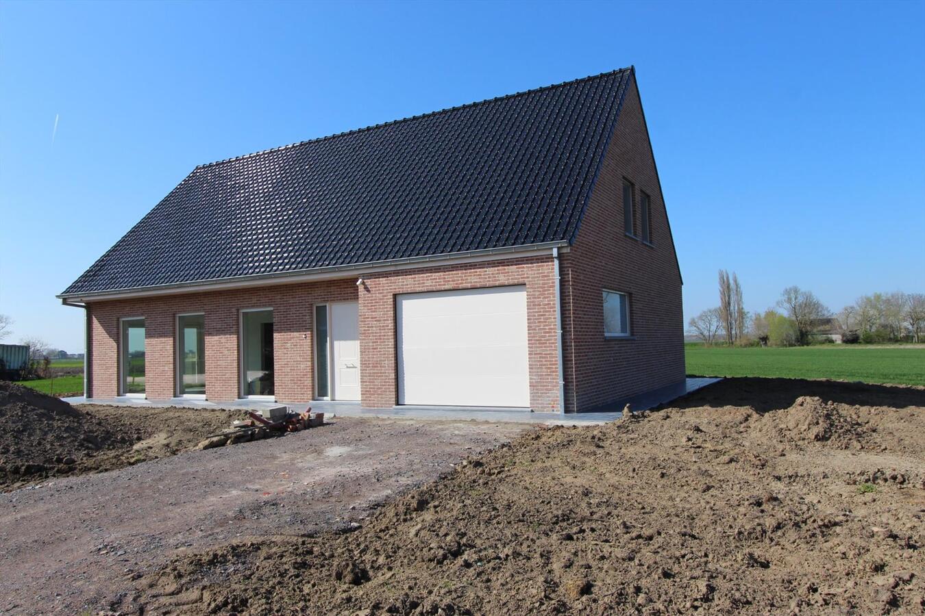 Verhuurd woning - Leke