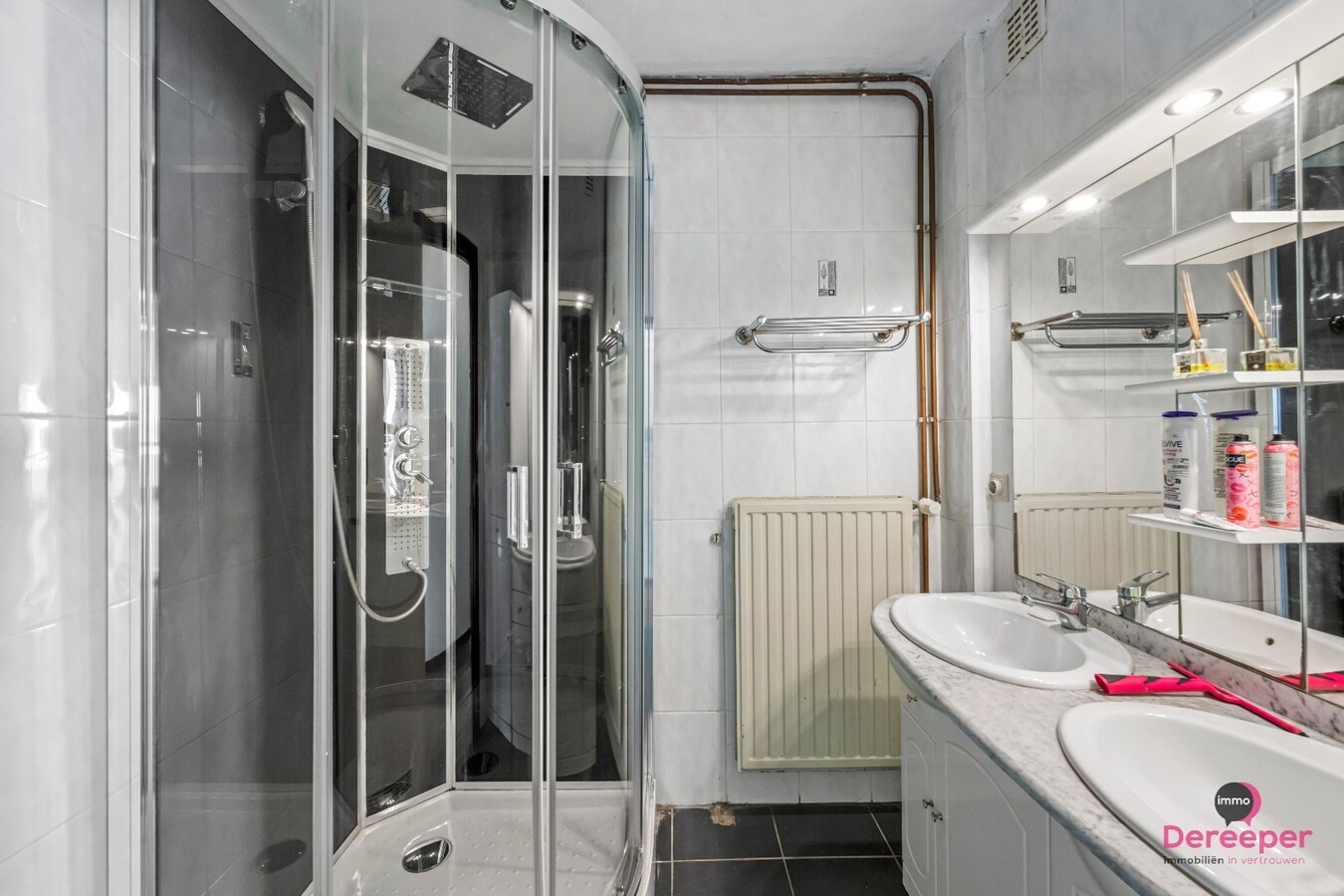 Ruim en licht appartement met 3 slaapkamers – ideaal voor gezinnen of investeerders 