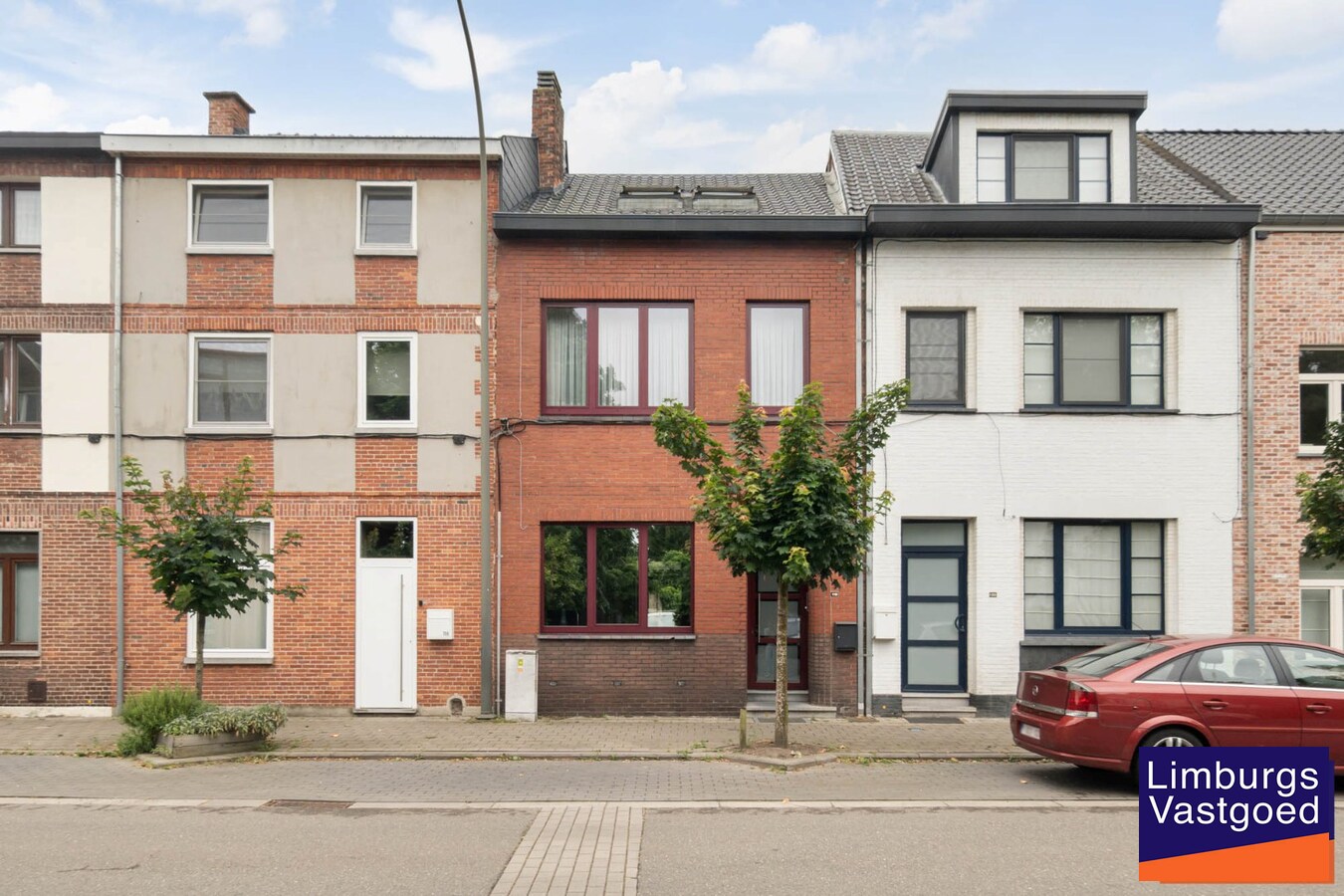 Instapklare stadswoning, 2(3) slpk, met zuidgerichte tuin 