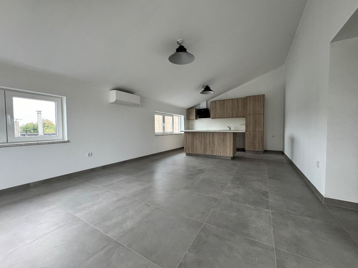 Bel-etage woning met 3 slaapkamers te Torhout 