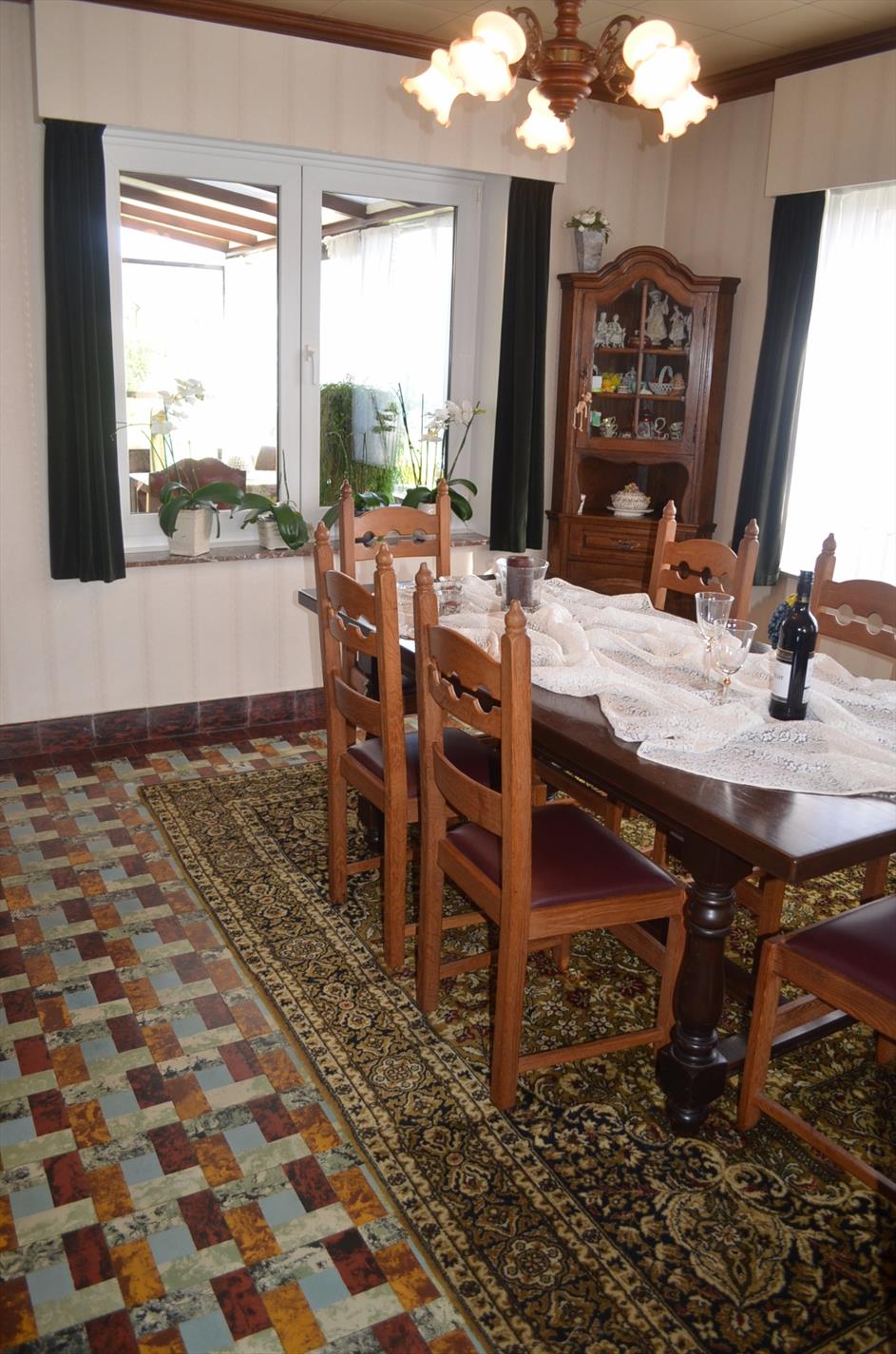 Open bebouwing op 825 m² met 3 slpk te Adegem 