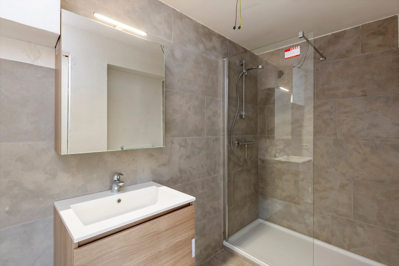 Appartementsblok met 12 appartementen 