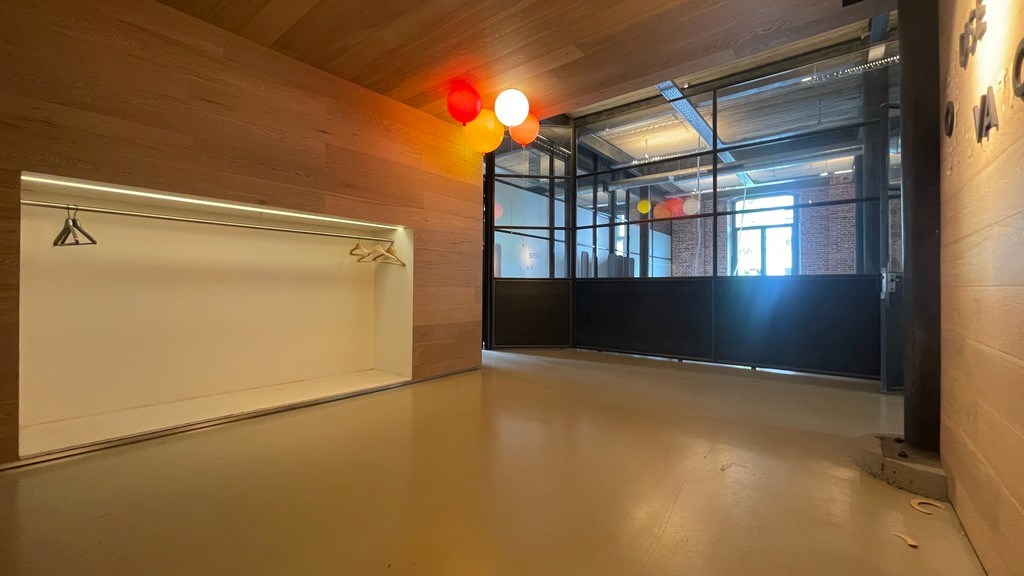 Uniek loftkantoor te huur nabij 't Eilandje in Antwerpen