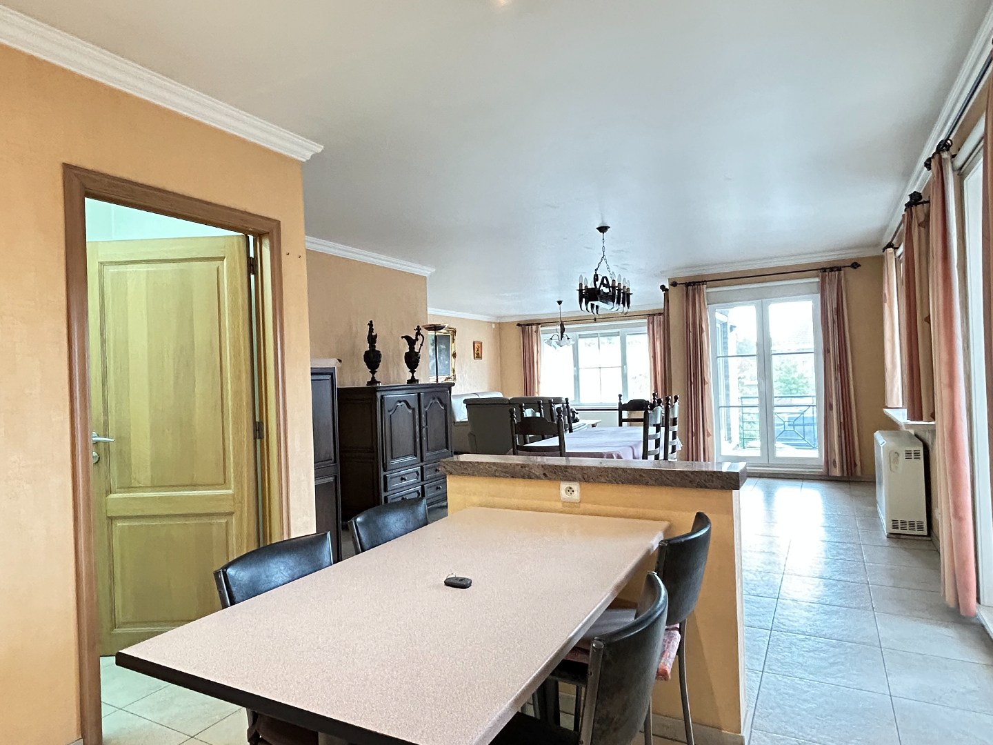 Prachtig hoekappartement met garage en private berging 