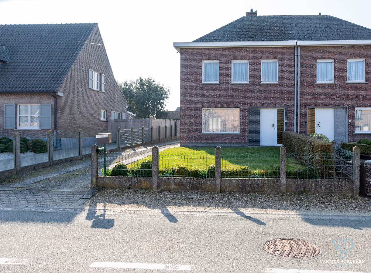 Ruime Half-open bebouwing te Melsen 