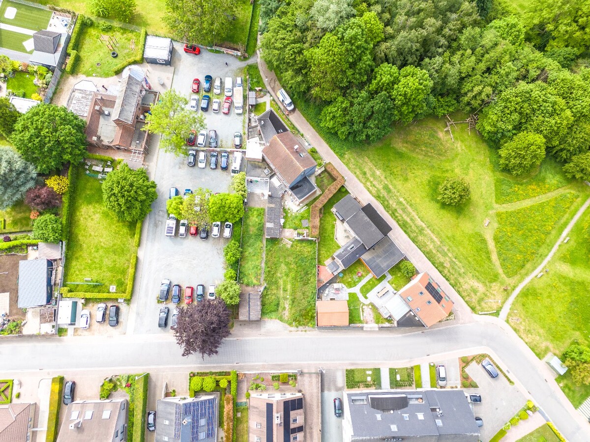 Bouwgrond voor OB uniek gelegen aan achterzijde Egmontkasteel 
