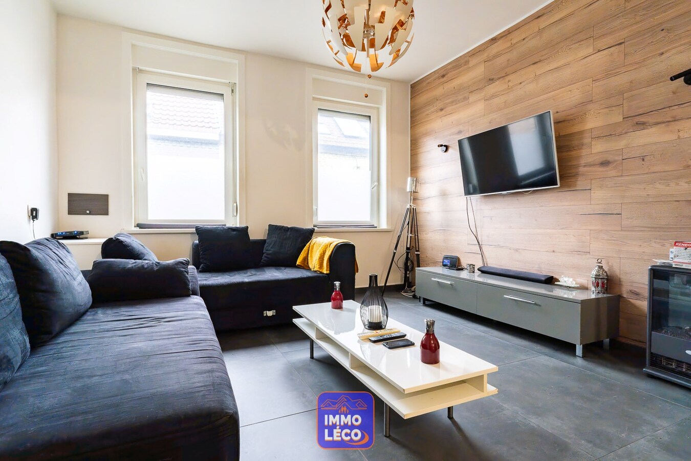 Maison moderne avec jardin &amp; garage attenant, TOP SECTEUR ! 