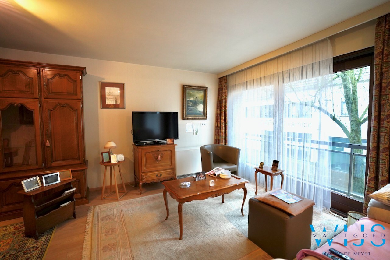 Praktisch appartement met 2 slaapkamers in hartje Evergem ! 