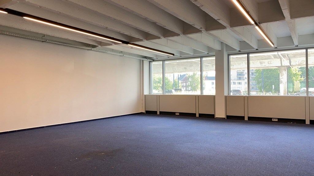 Standingvolle kantoren te huur in Bellevue-toren te Ledeberg