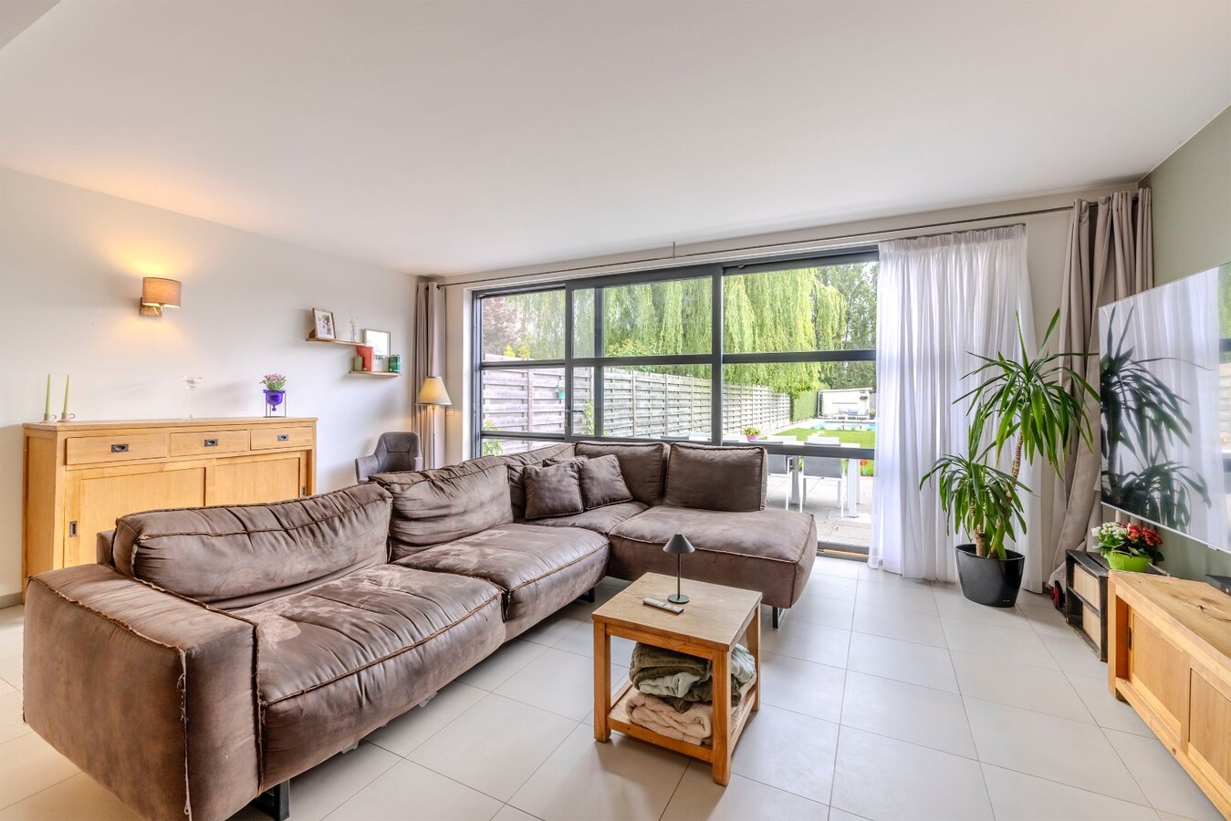 Instapklare, energiezuinige woning - 4 slpks - tuin - zwembad 