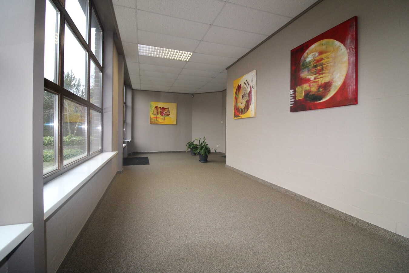 Kantoor/opslagruimte van circa 150 m² 