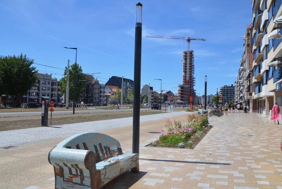 Verzorgd appartement met open zichten over de wandelboulevard - Heist 