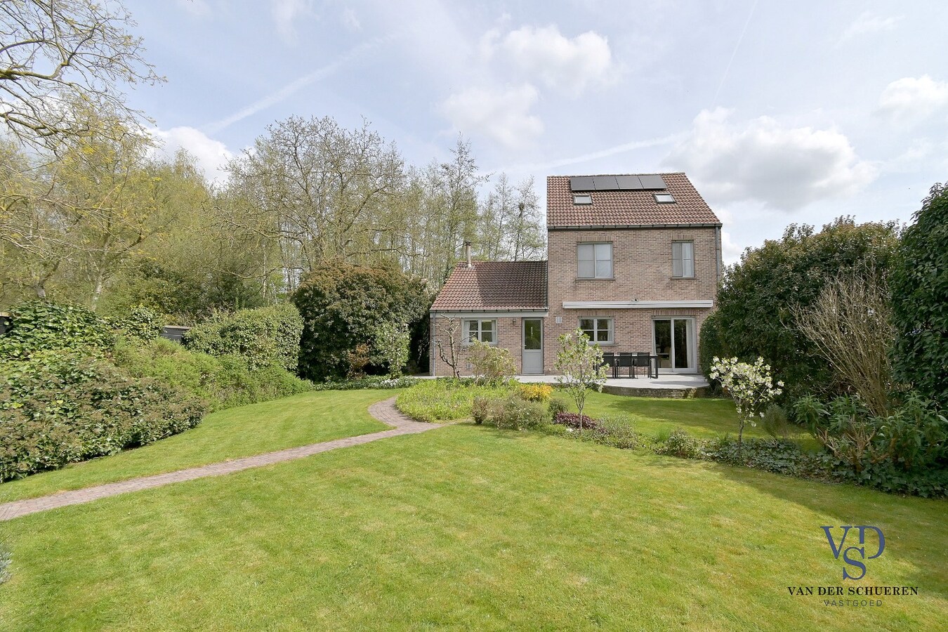 Gezellig en rustig wonen in hartje Gavere. 