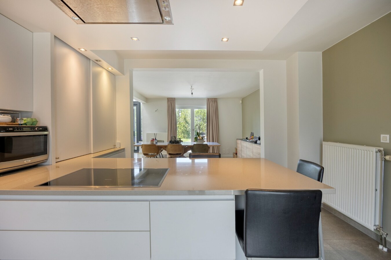 Exclusieve VILLA met zwembad in Zétrud-Lumay (Jodoigne) 