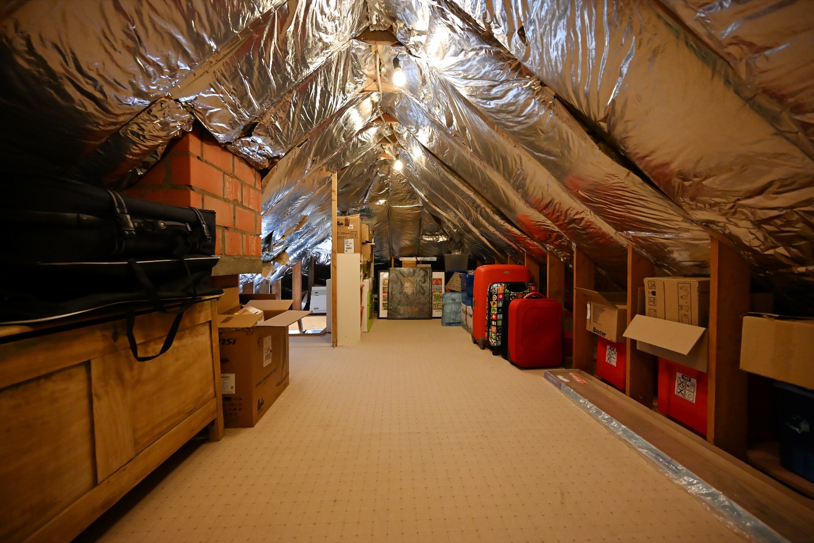 Instapklare woning met 3 slpks, garage, tuin én zonneterras te Kluizen 
