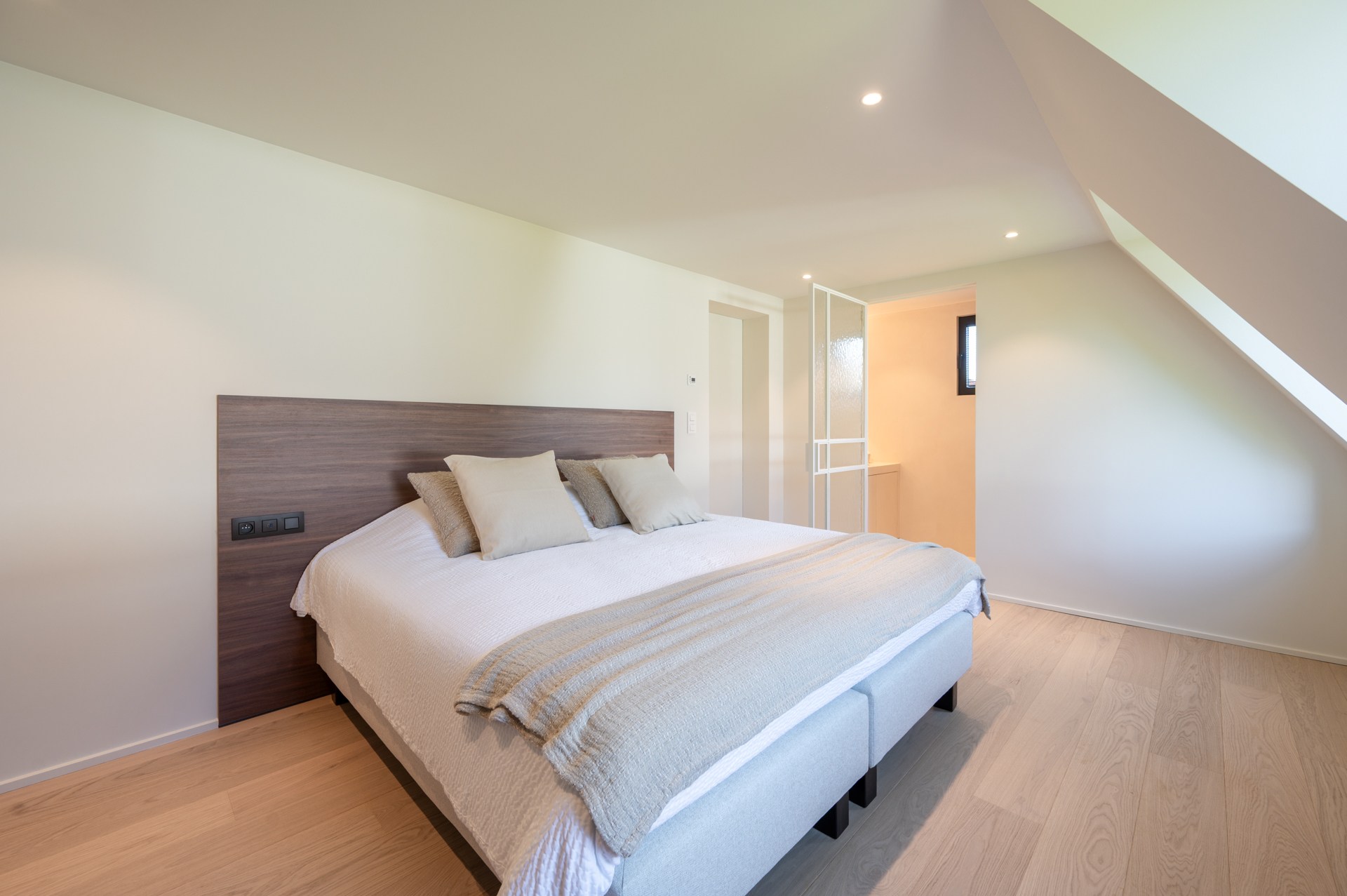 Villa Zoutedijk - prachtige villa in typische Zoute-stijl op een zuidgericht perceel van 808 m². 