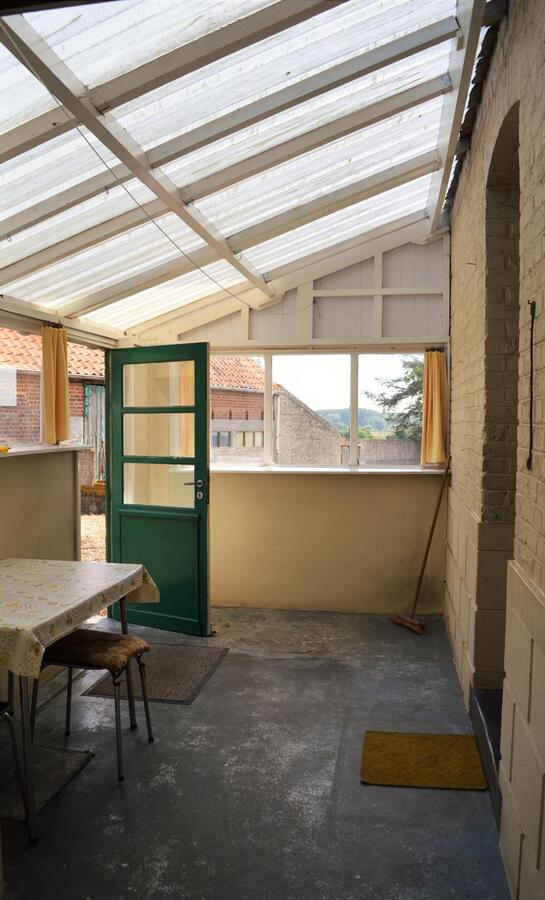 Herenhuis met stallingen op 2.726m² te Lessen (mogelijkheid tot 1ha extra weiland) 