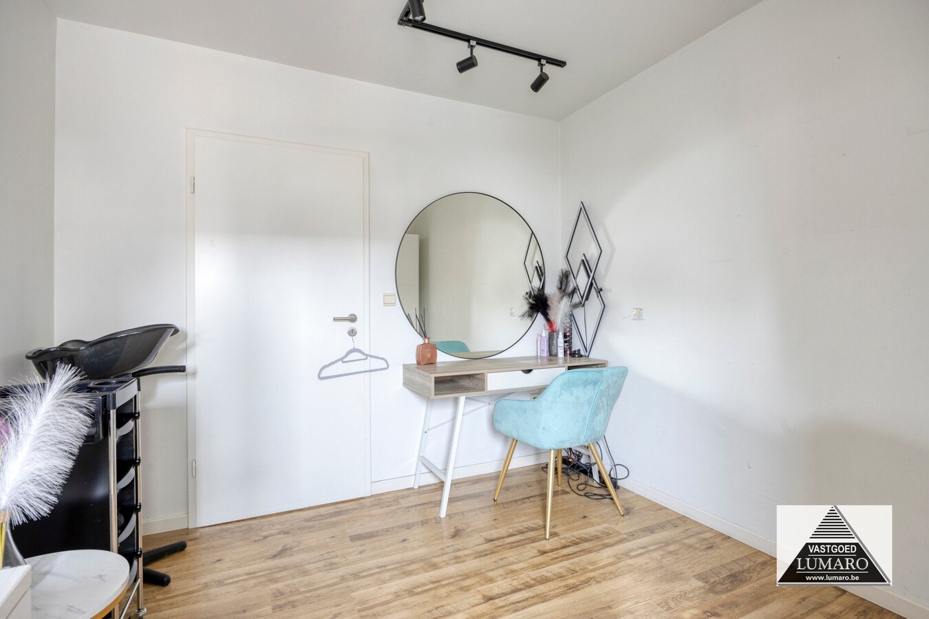 Comfortabele woning met privé tuintje, met zonnepanelen. 