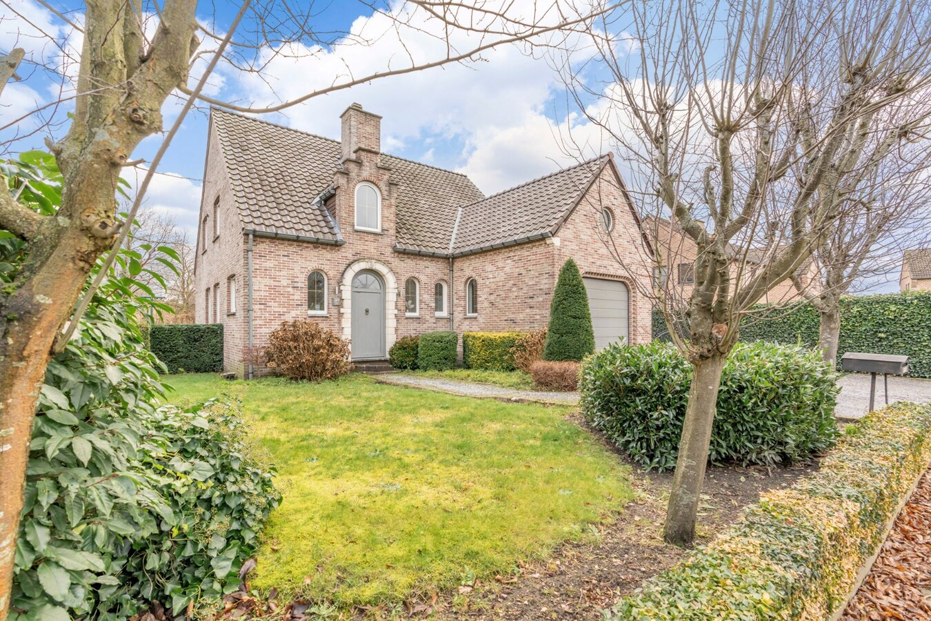 Prachtige ruim gerenoveerde woning. 