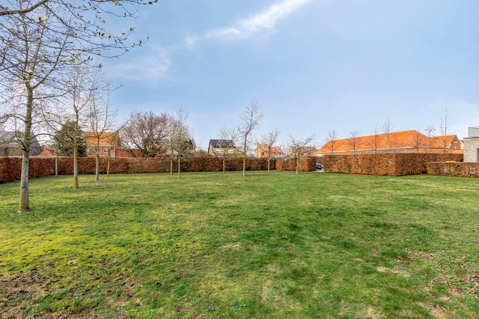 Instapklaar gelijkvloers appartement met 2 slpk. en ruim terras in Geel 