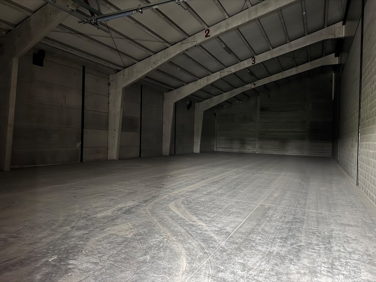 Nieuwe KMO-unit te huur in Kortemark 