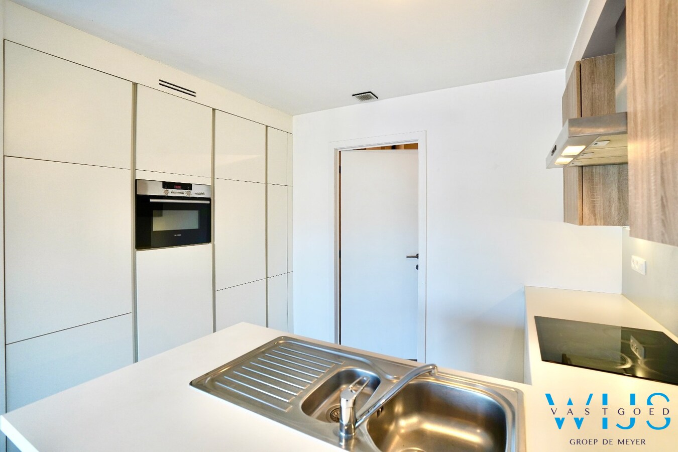 Recent duplexappartement met zeer aangenaam terras te Ertvelde ! 