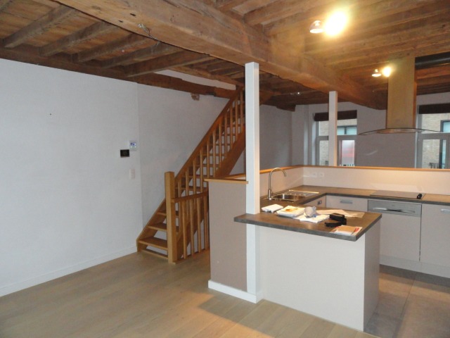 Ruime woning met garage 