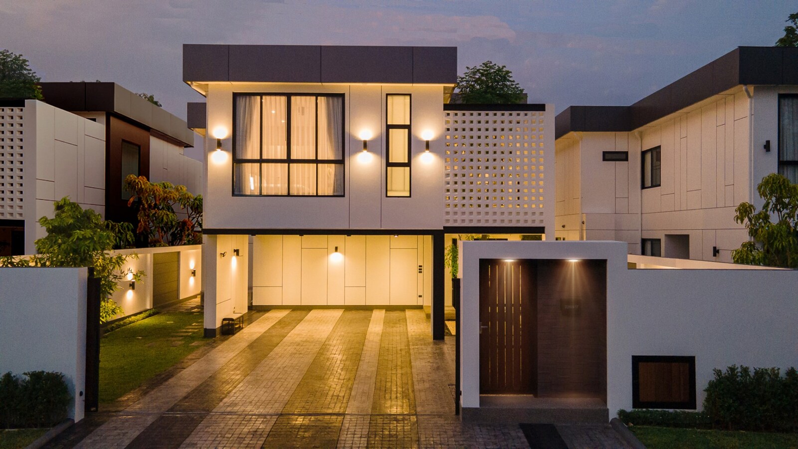 Thailand: Gloednieuwe luxe villa met zwembad in Chiang Mai. 